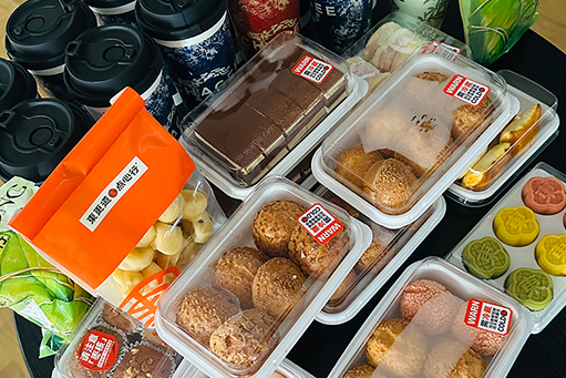 五一送甜蜜，暖心关怀致敬劳动者